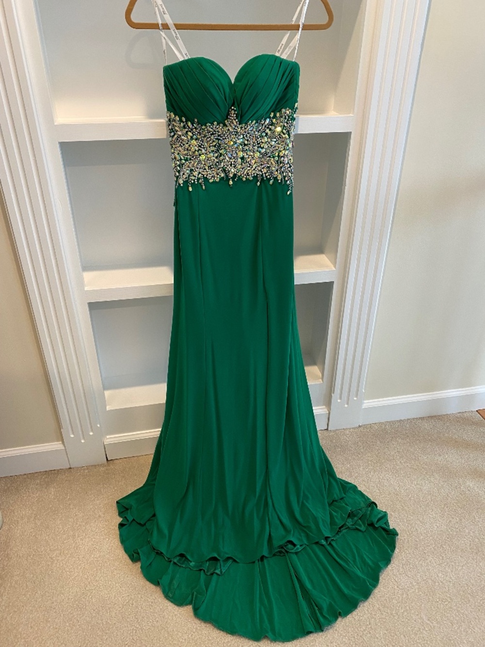 Tony Bowls size 0 (runs small) evening hown